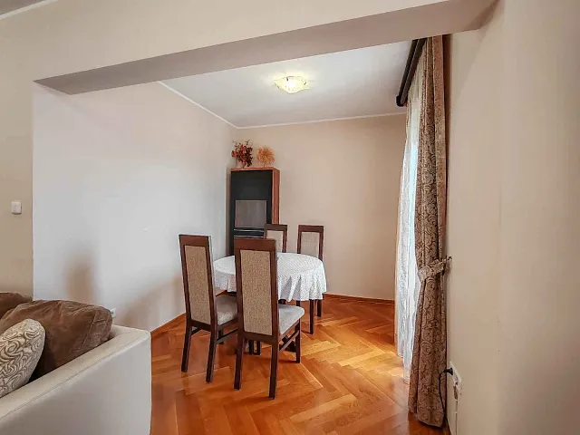 Bright 3-Bedroom Apartment, 78 m², Budva — photo 8